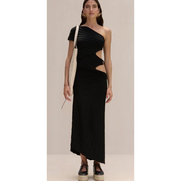 CULT GAIA Dresses & Skirts - NEW CULT GAIA lurez knit dress in black